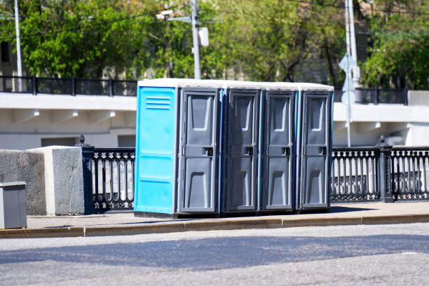Best Emergency porta potty rental  in Russell, KS